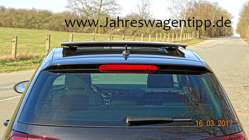 VW Golf 7 Facelift Highline DSG 92 KW (neues Modell) ACC Navi LED Panoramadach Jahreswagen 