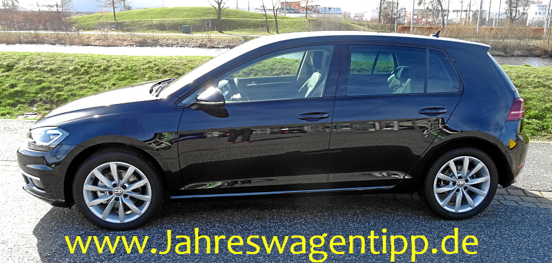 VW Golf 7 Facelift Highline DSG 92 KW (neues Modell) ACC Navi LED Panoramadach Jahreswagen 