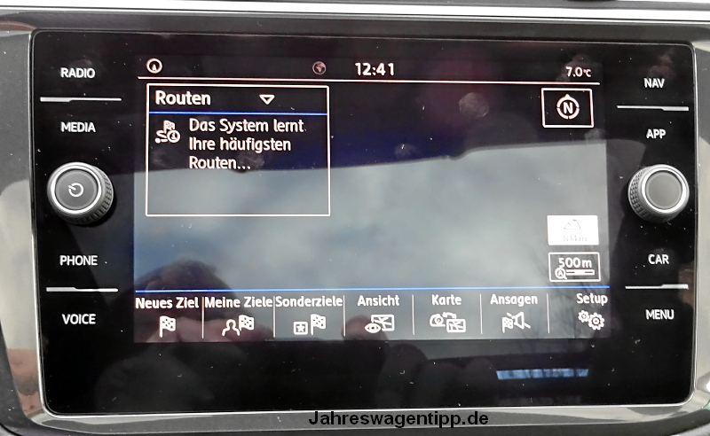  Jahreswagen VW Tiguan IQ.DRIVE DSG TSI 110 KW  Gebrauchtwagen Werksangehörigen