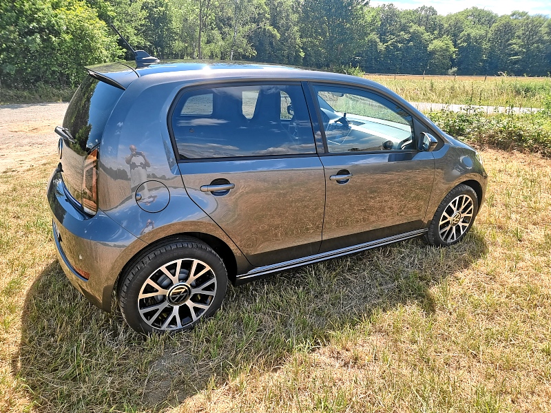  Jahreswagen VW E-UP Style Plus  Gebrauchtwagen Werksangehörigen